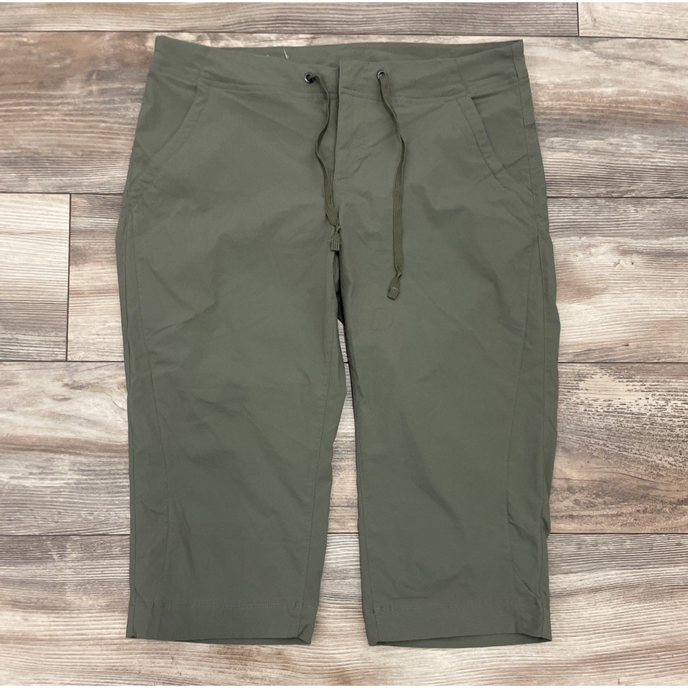 Columbia Sportswear Womens Sage Green Capri Pants Straight Leg Size 10 High Rise
